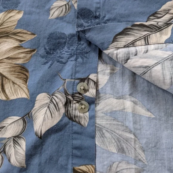 Pierre Cardin Hawaiian Shirt Men's XL Blue Tan Floral * - Picture 4 of 10